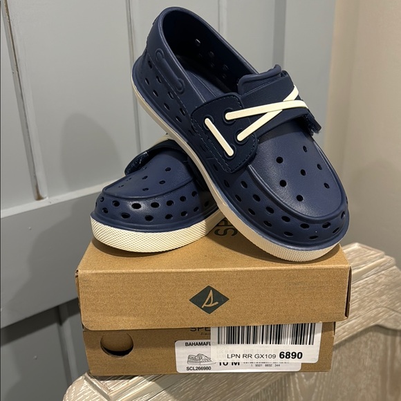 Sperry Little kids size 10 sliders - Picture 1 of 3